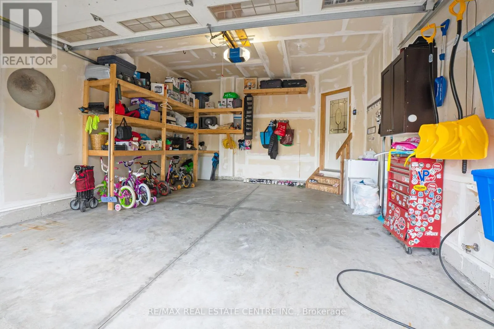 56 SMITH'S CREEK DRIVE