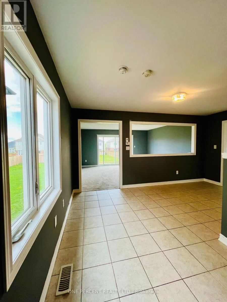 415 KROTZ STREET W