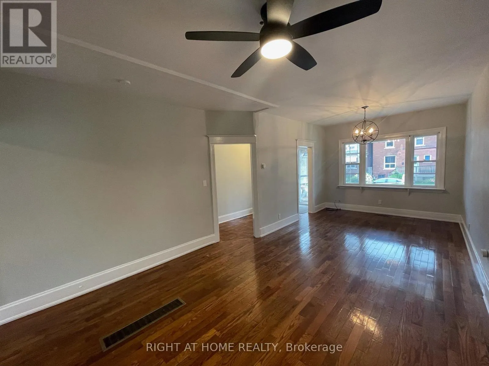 107 KENSINGTON AVENUE N