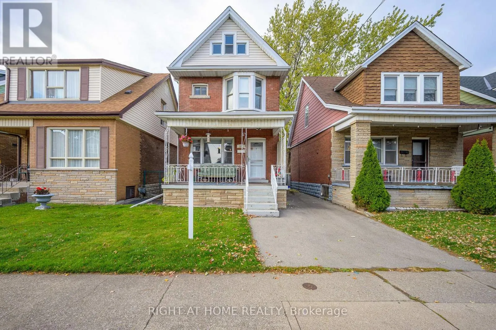 107 KENSINGTON AVENUE N