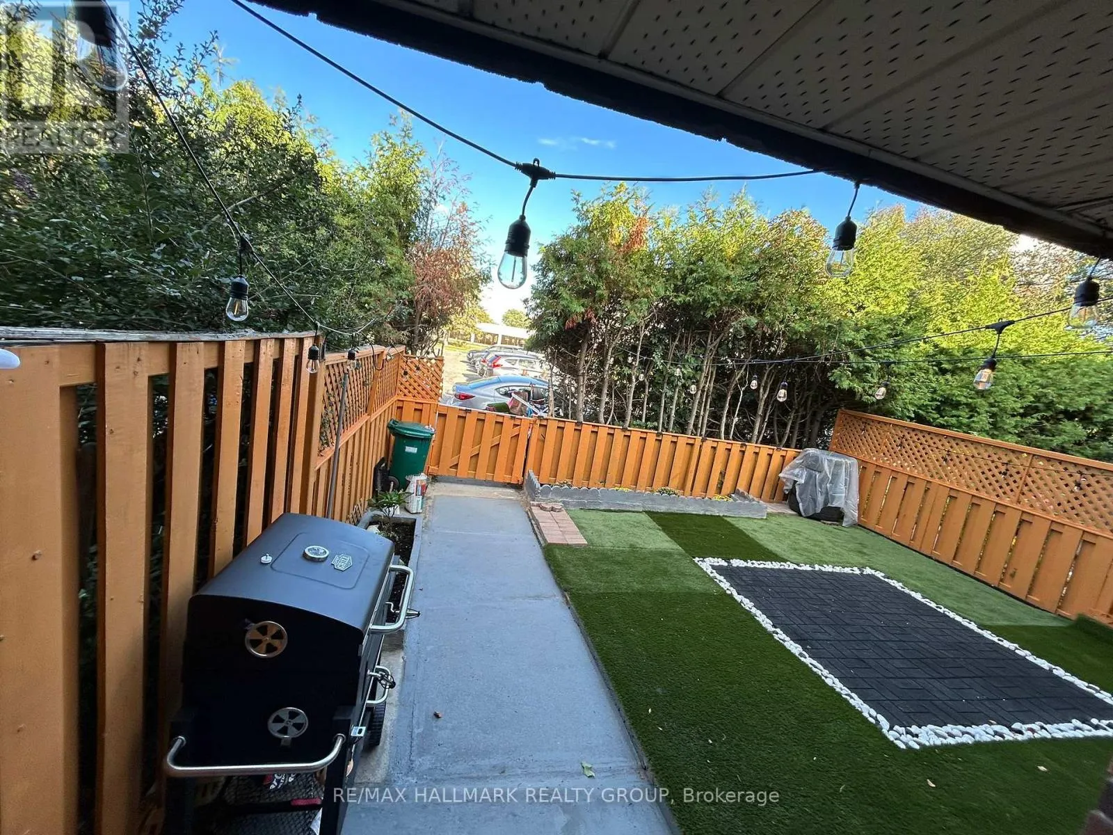 120 ROYALTON PRIVATE