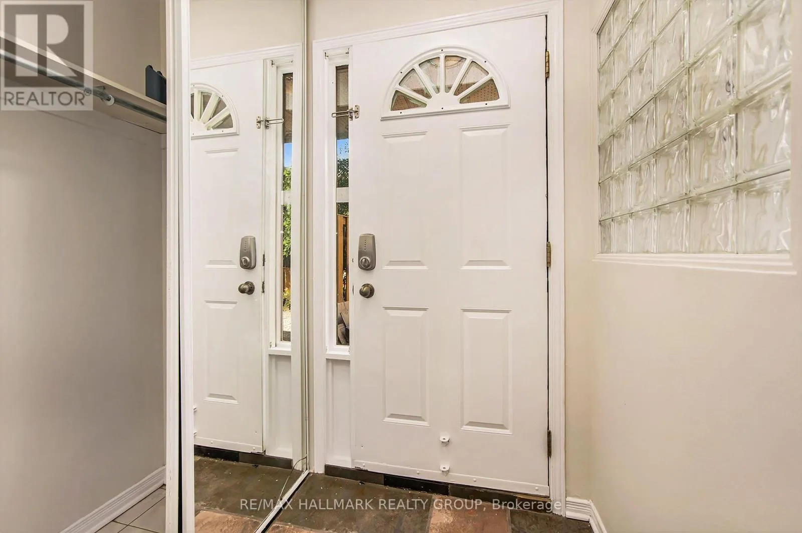 120 ROYALTON PRIVATE