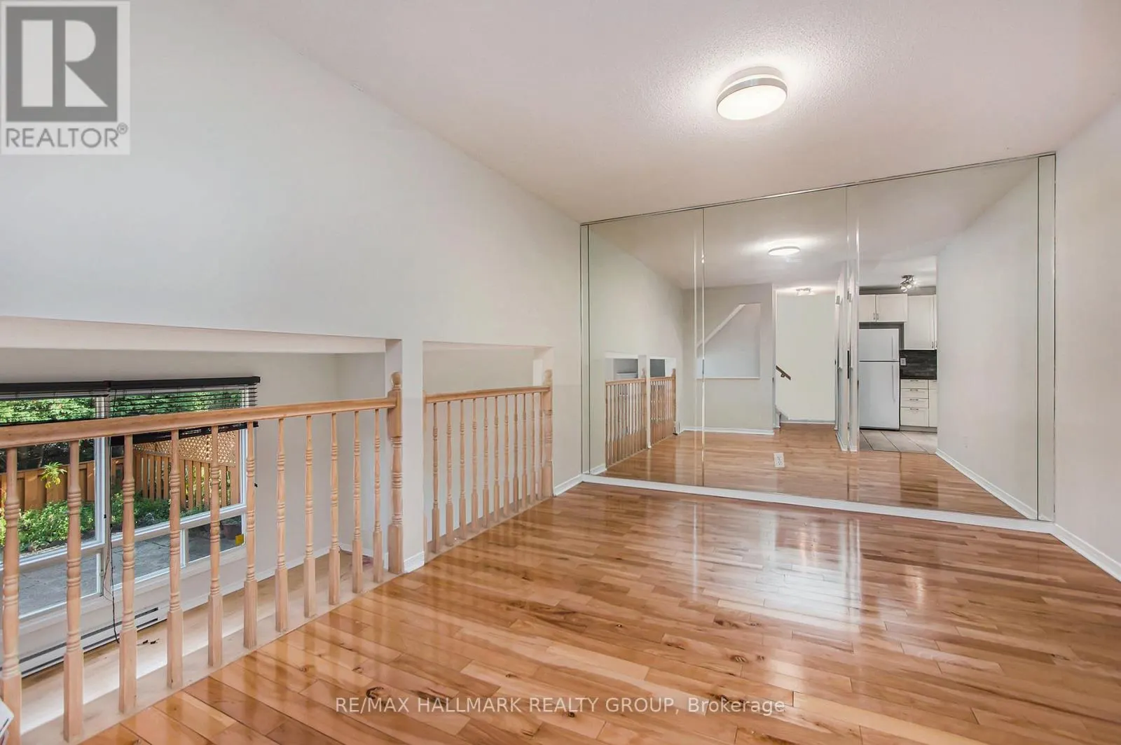 120 ROYALTON PRIVATE