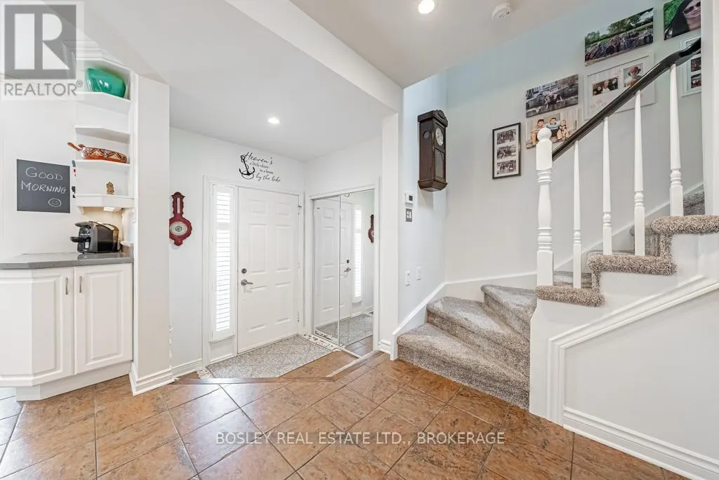 33 - 13 LAKESIDE DRIVE, #33