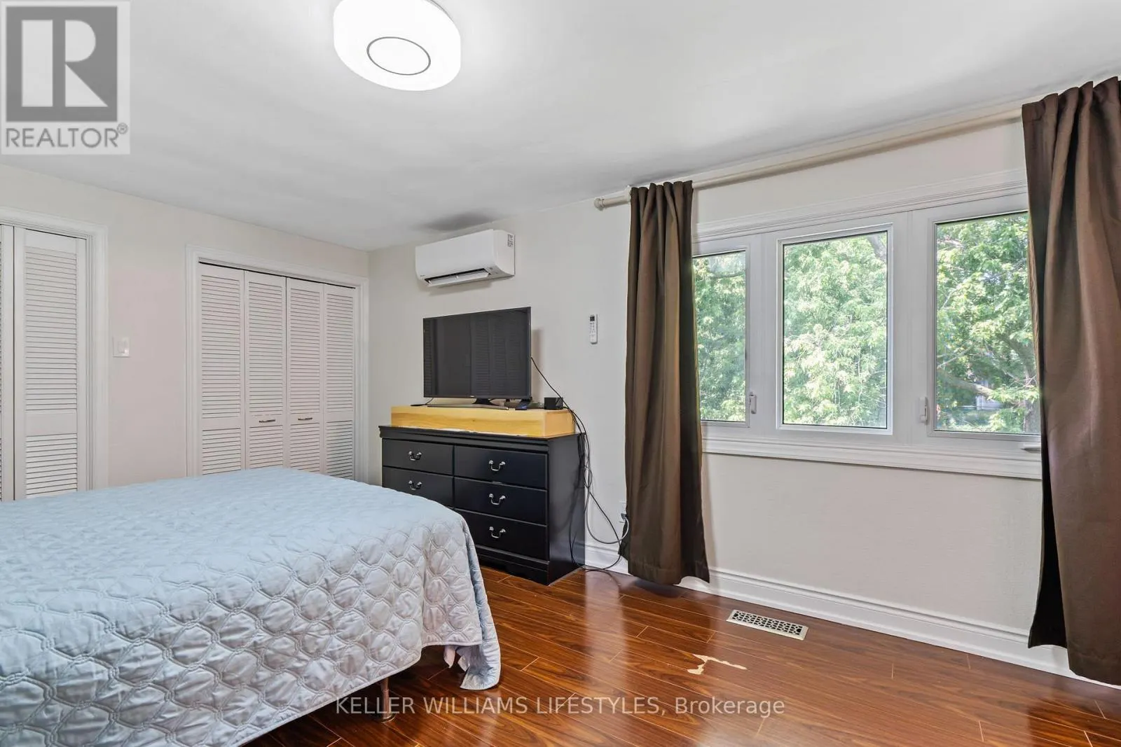479 HUNTINGDON DRIVE
