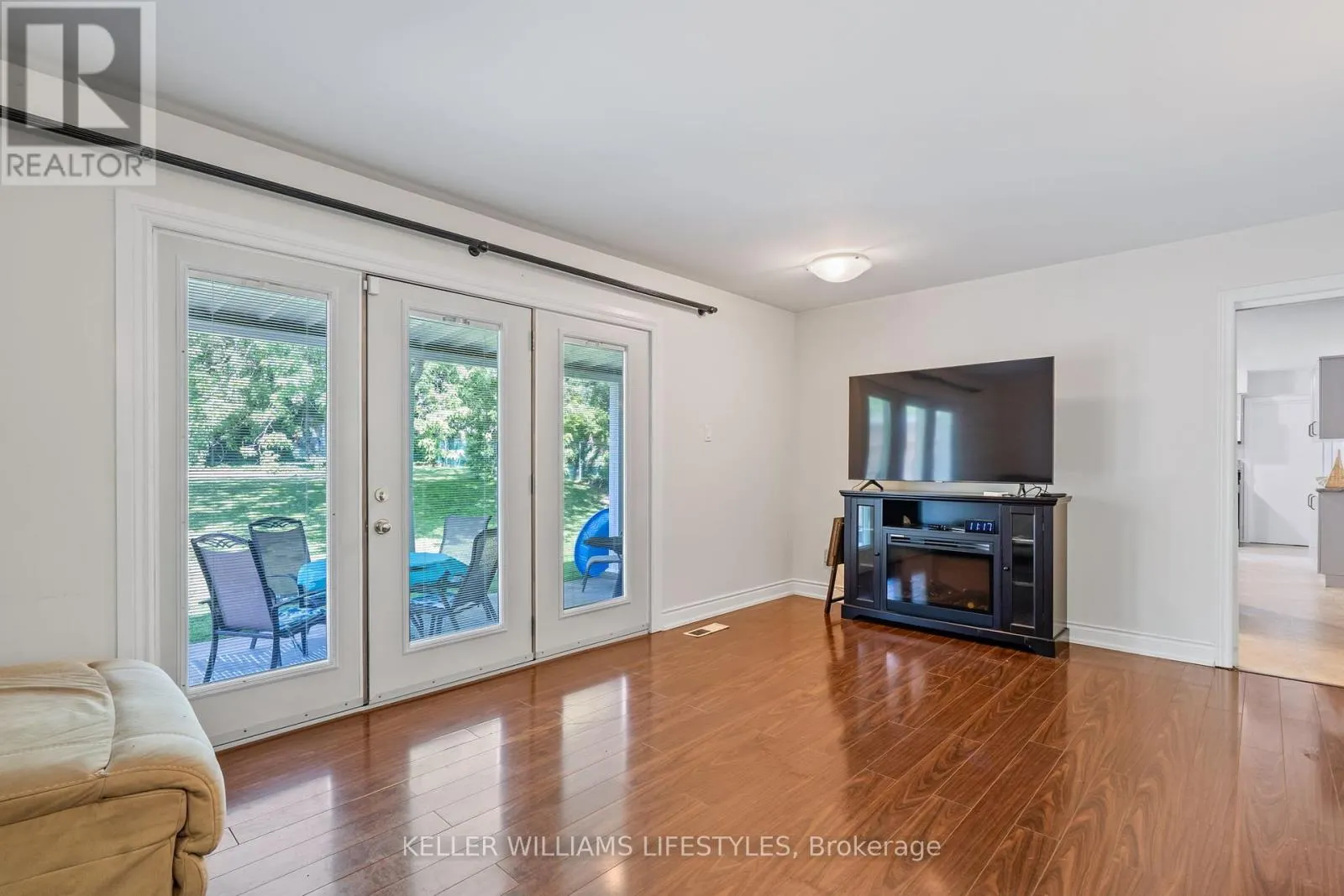 479 HUNTINGDON DRIVE