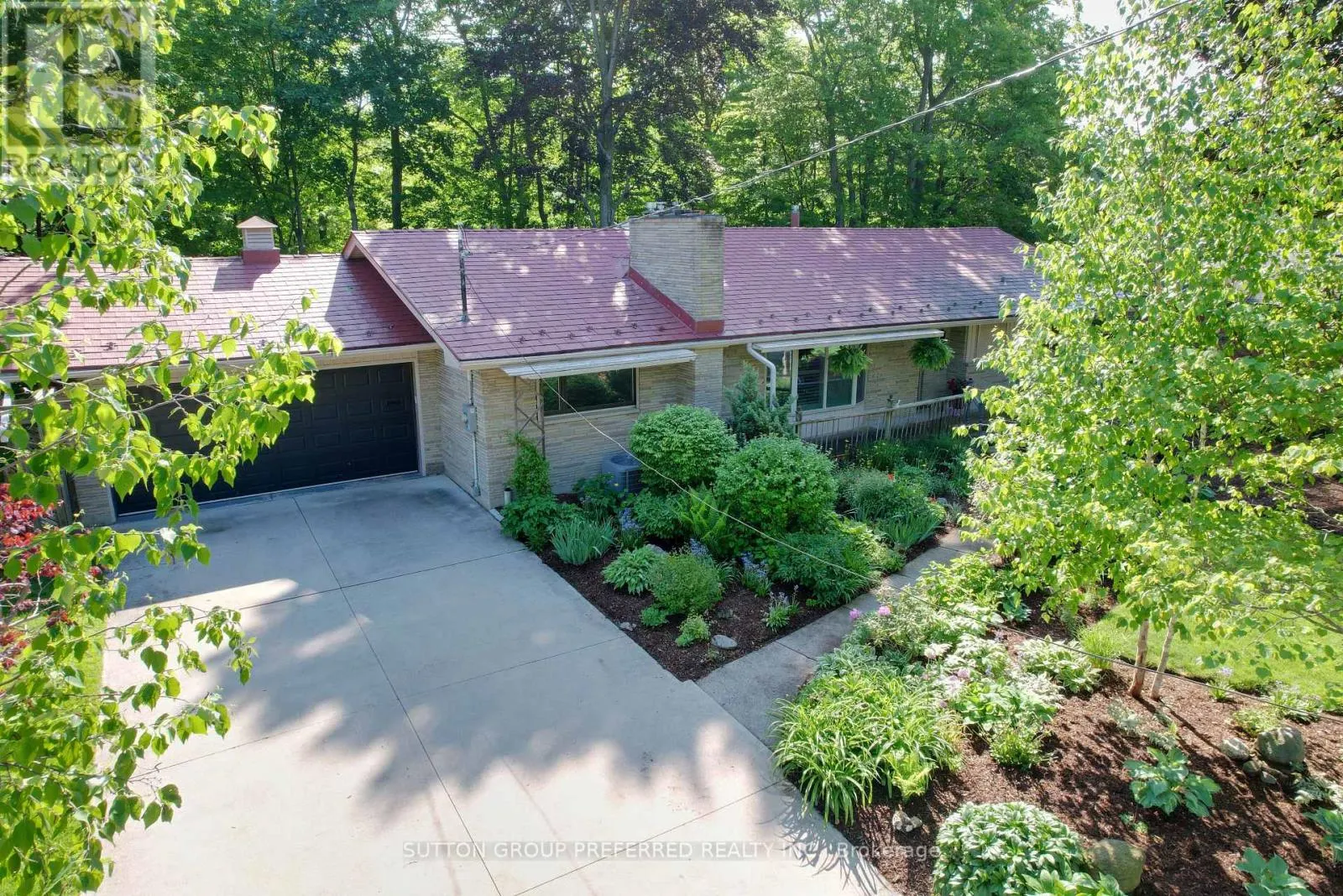 7 METAMORA CRESCENT
