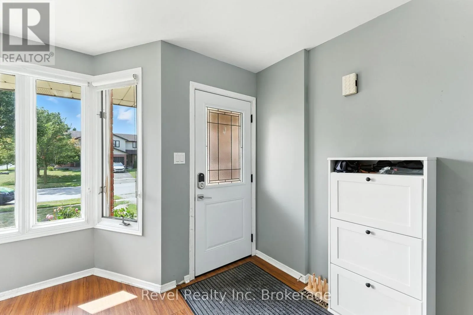 1 CONESTOGA ROAD