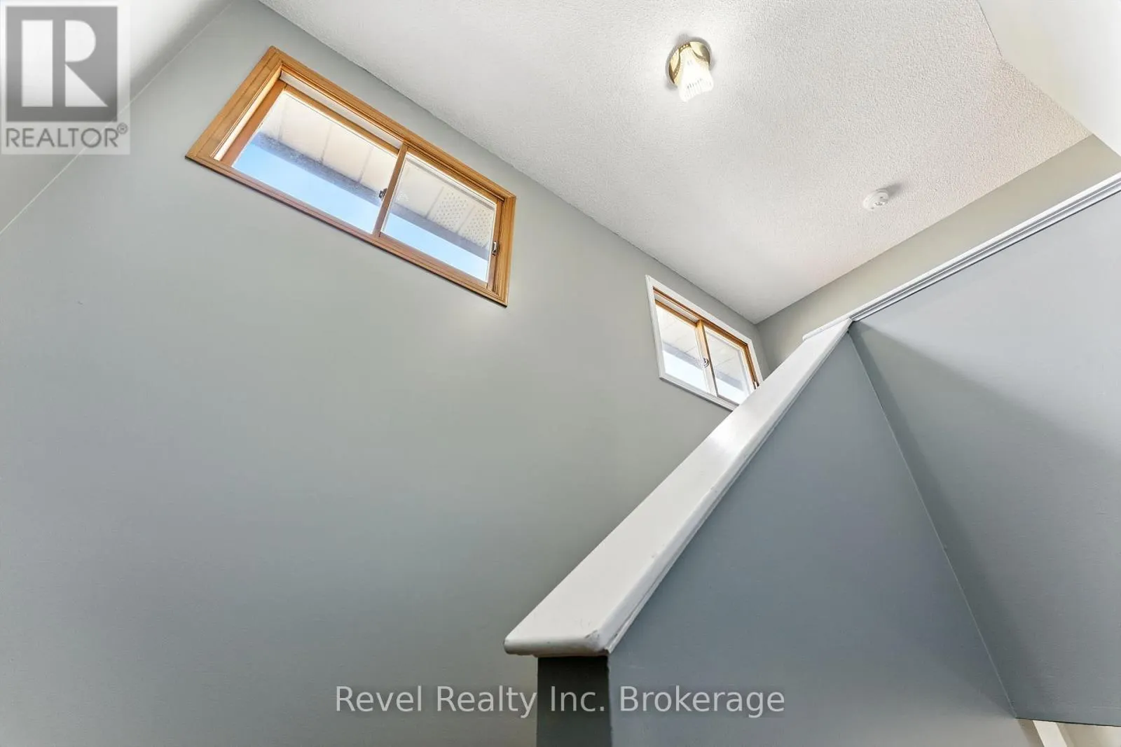 1 CONESTOGA ROAD