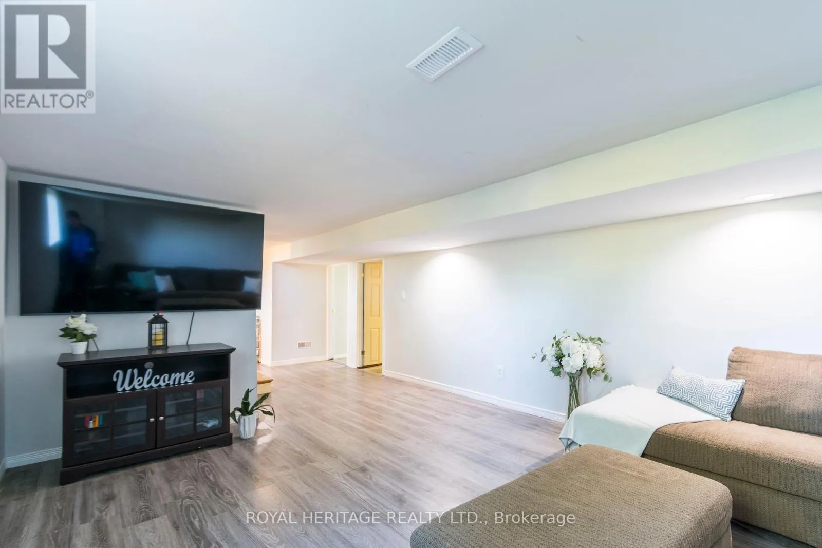 444 LAZIER ROAD