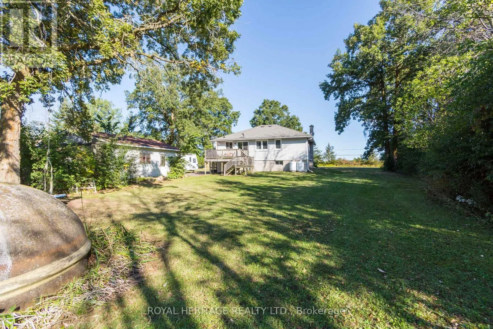 444 LAZIER ROAD