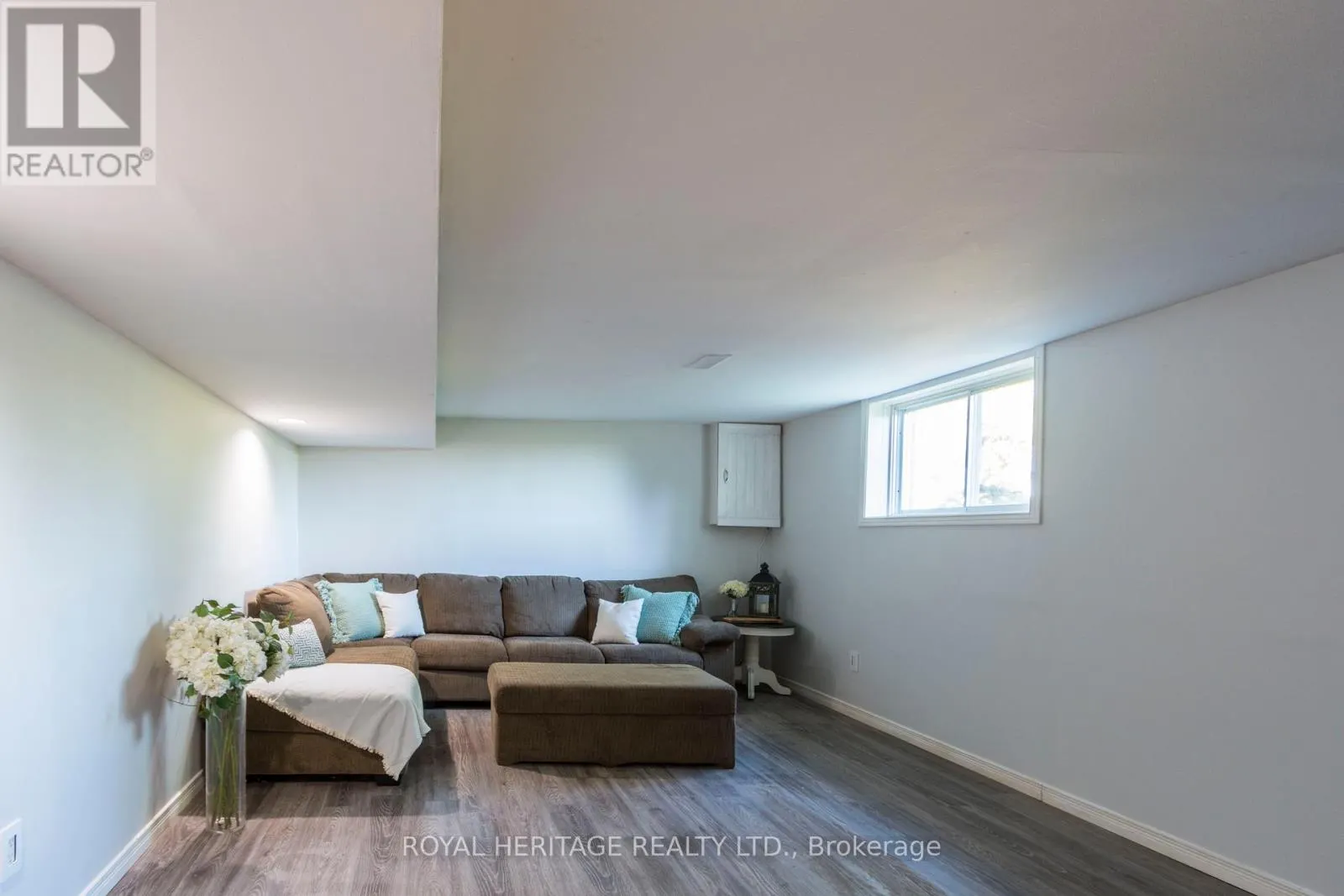 444 LAZIER ROAD