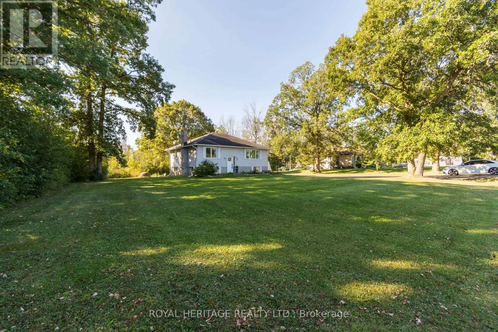 444 LAZIER ROAD