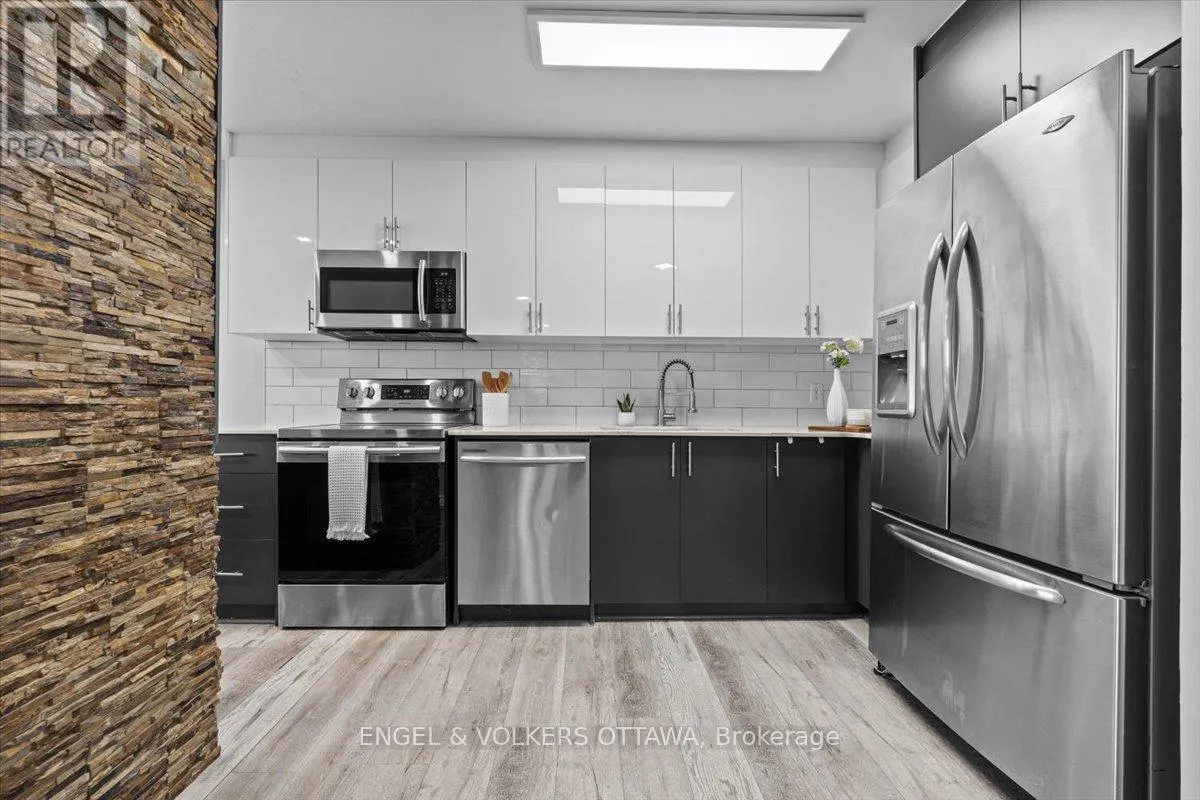 610 - 2020 JASMINE CRESCENT