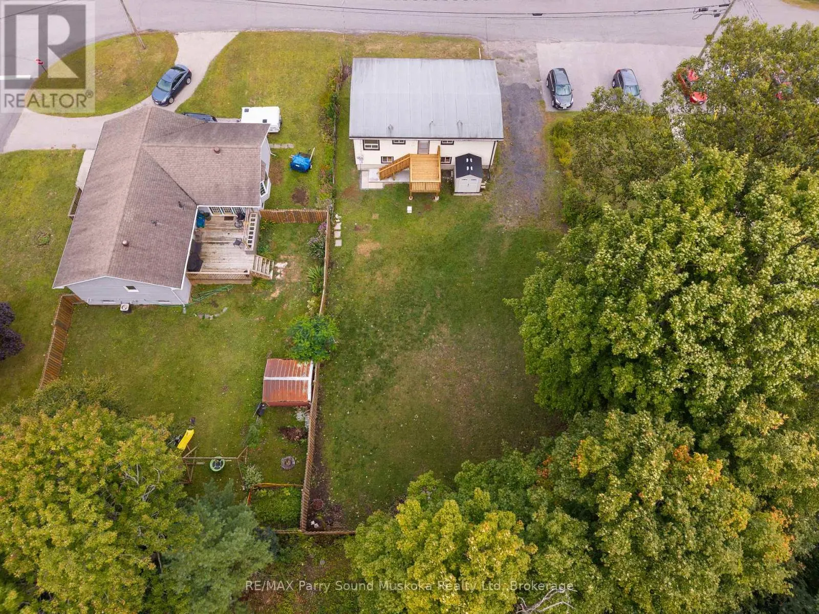 11 LAIRD DRIVE