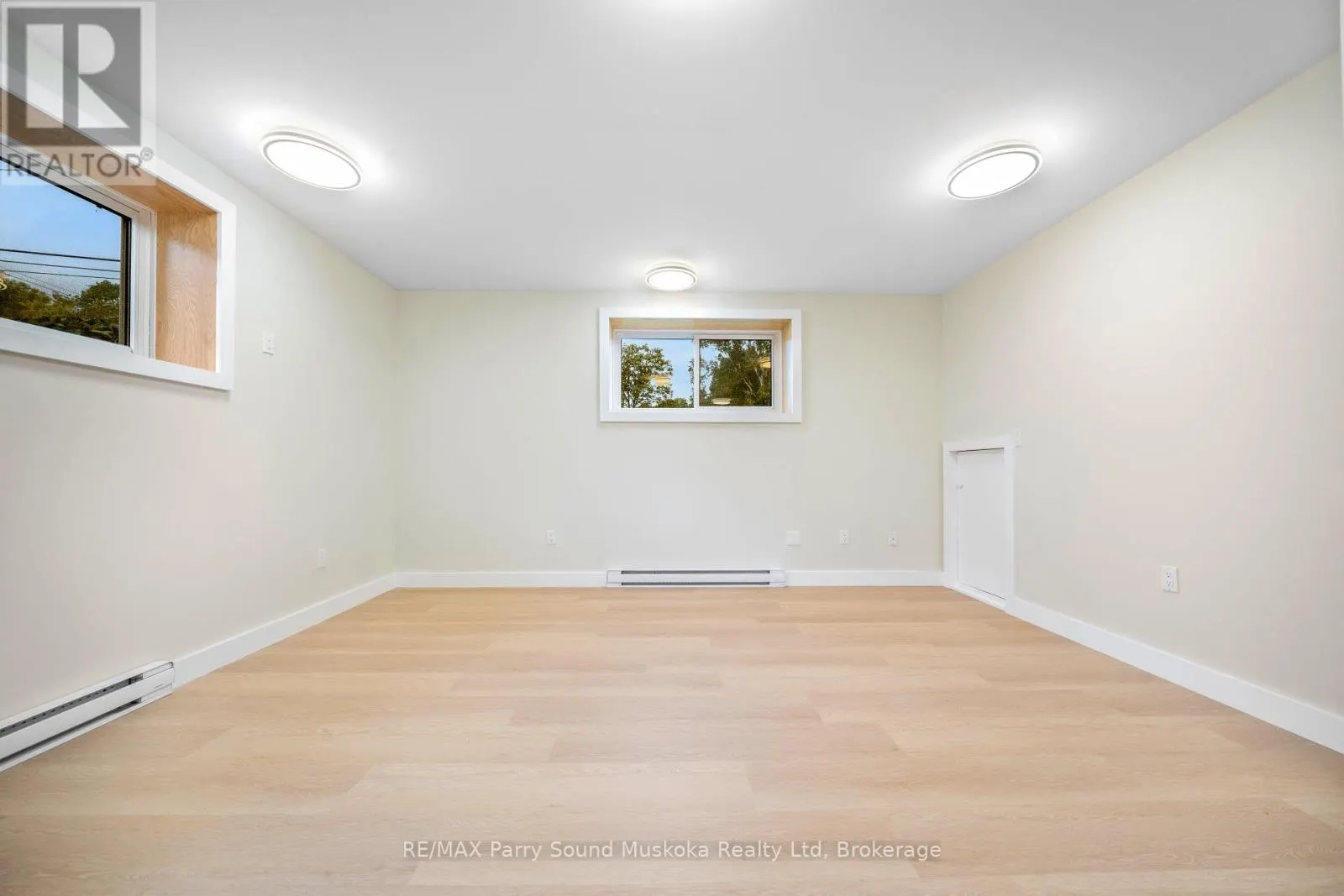 11 LAIRD DRIVE