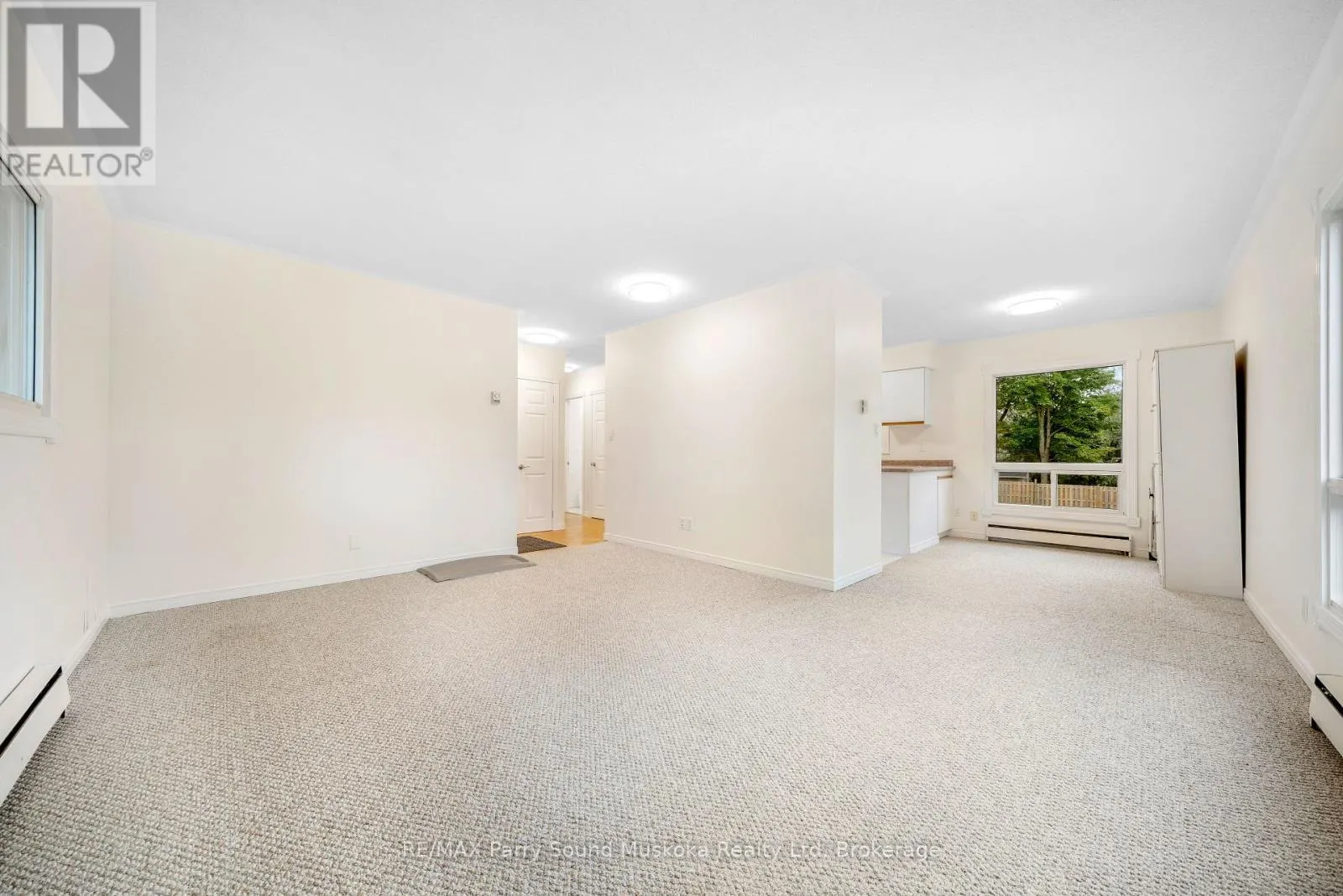 11 LAIRD DRIVE