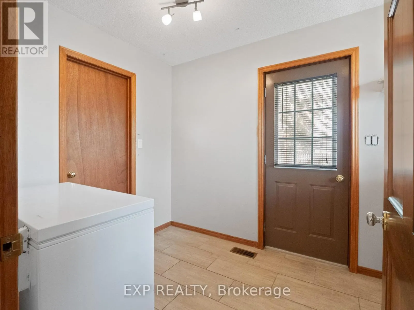 3446 BLACK CREEK ROAD