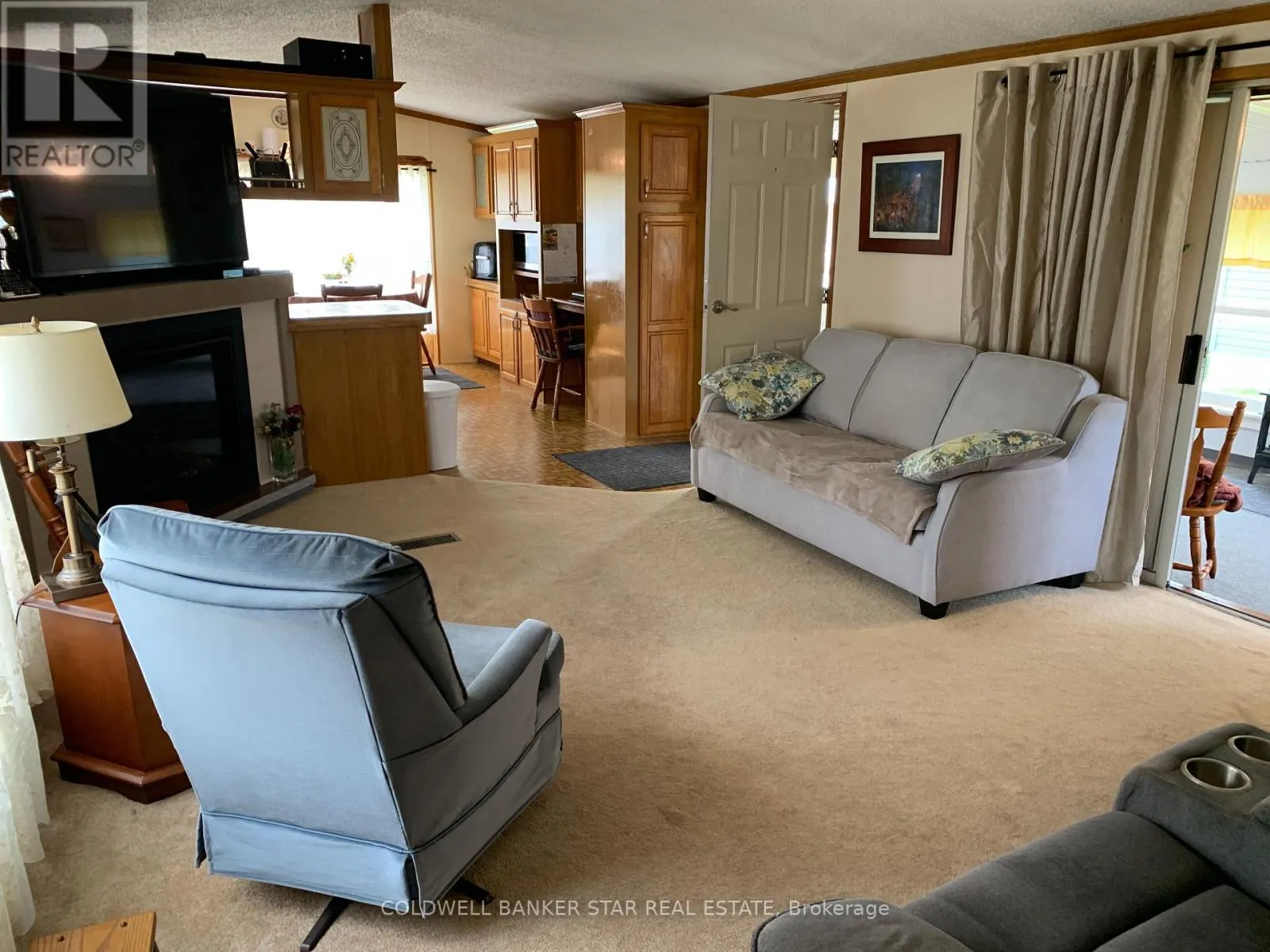 8 - 4899 PLANK ROAD, #8