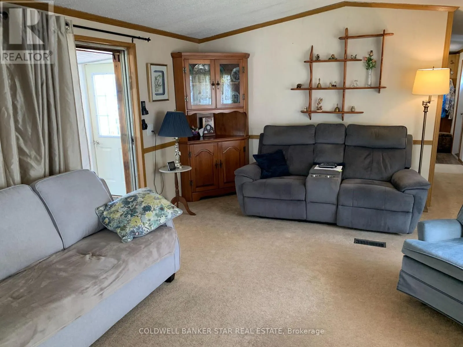8 - 4899 PLANK ROAD, #8