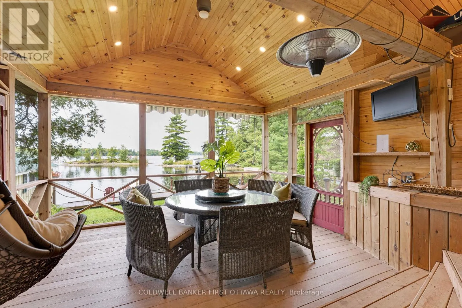 4712 BRITON HOUGHTON BAY ROAD
