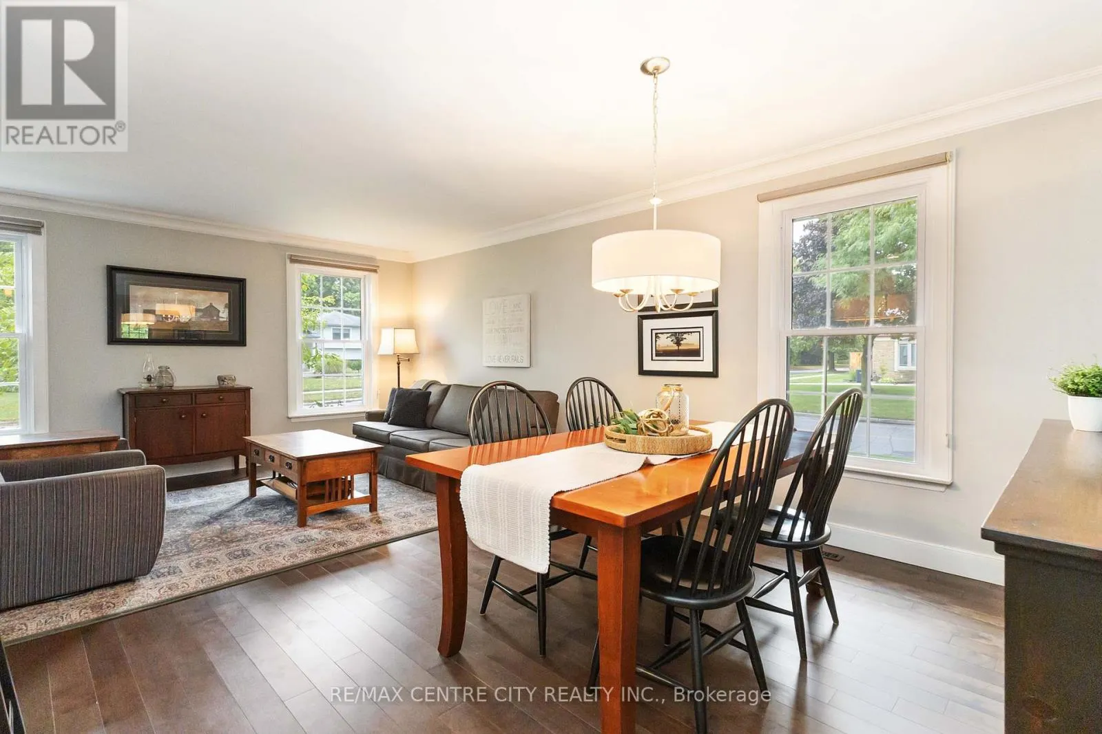 1450 STONEYBROOK CRESCENT
