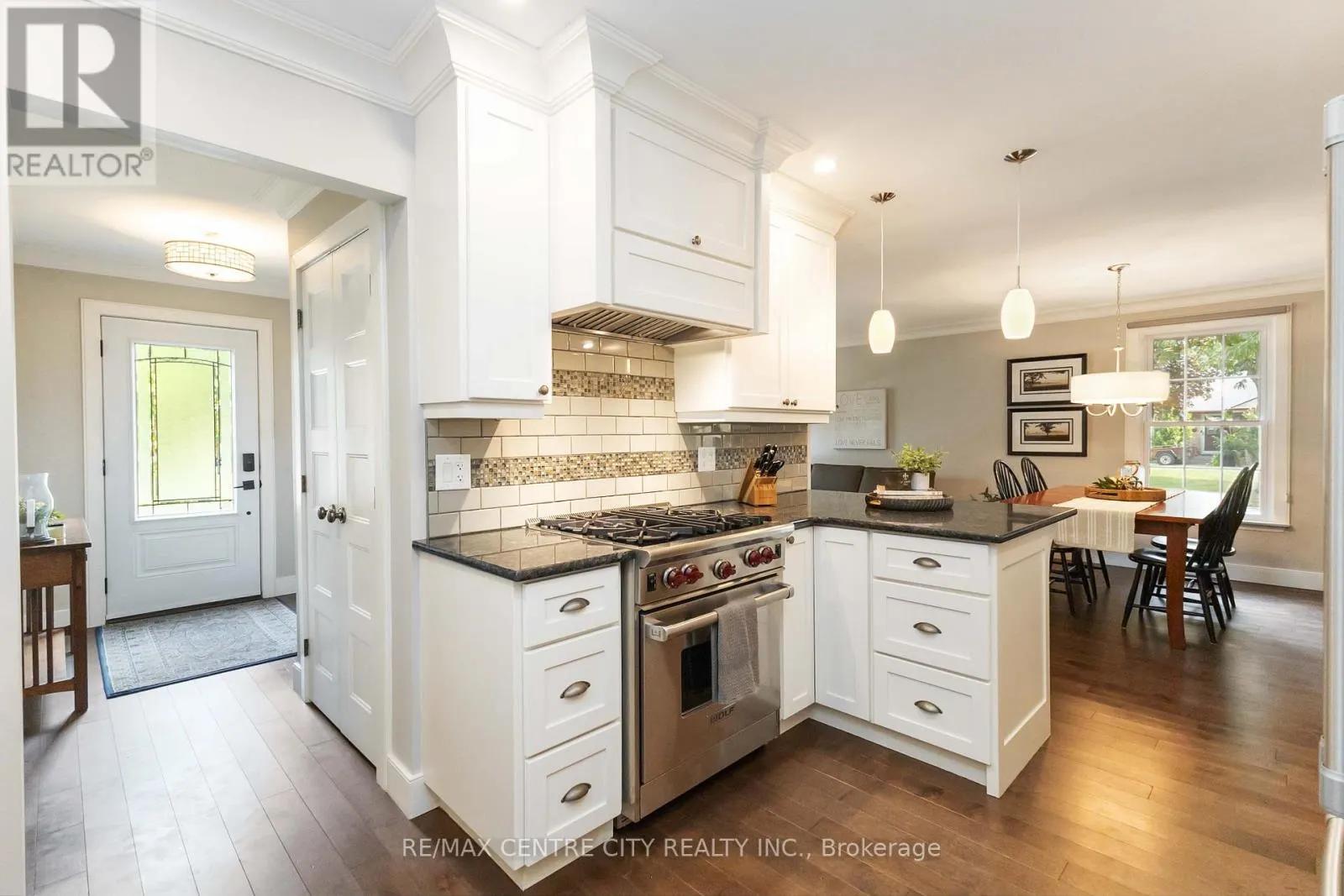 1450 STONEYBROOK CRESCENT