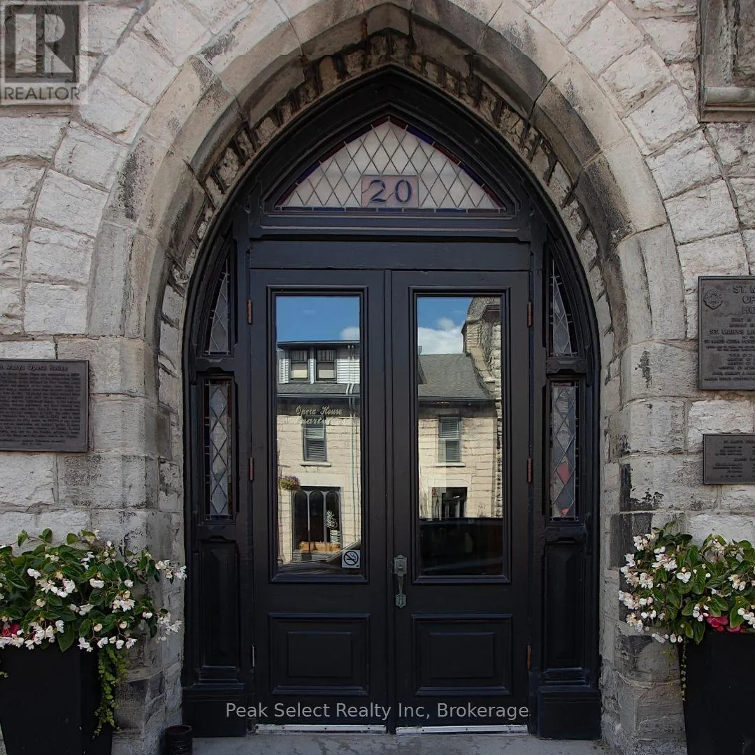 45 - 20 WATER STREET SOUTH, #45