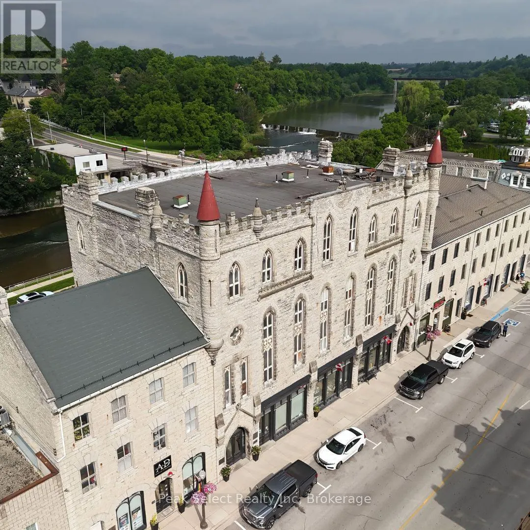 45 - 20 WATER STREET SOUTH, #45