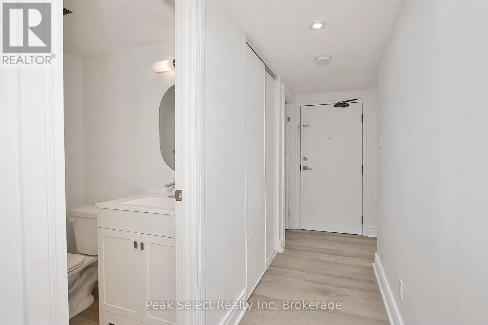 45 - 20 WATER STREET SOUTH, #45