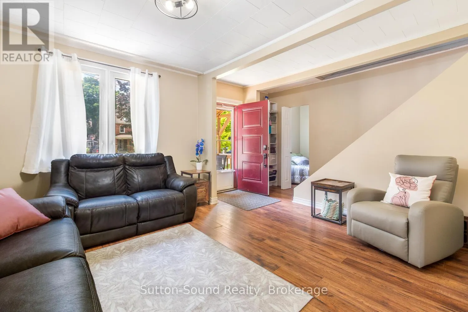 1139 4TH AVENUE W