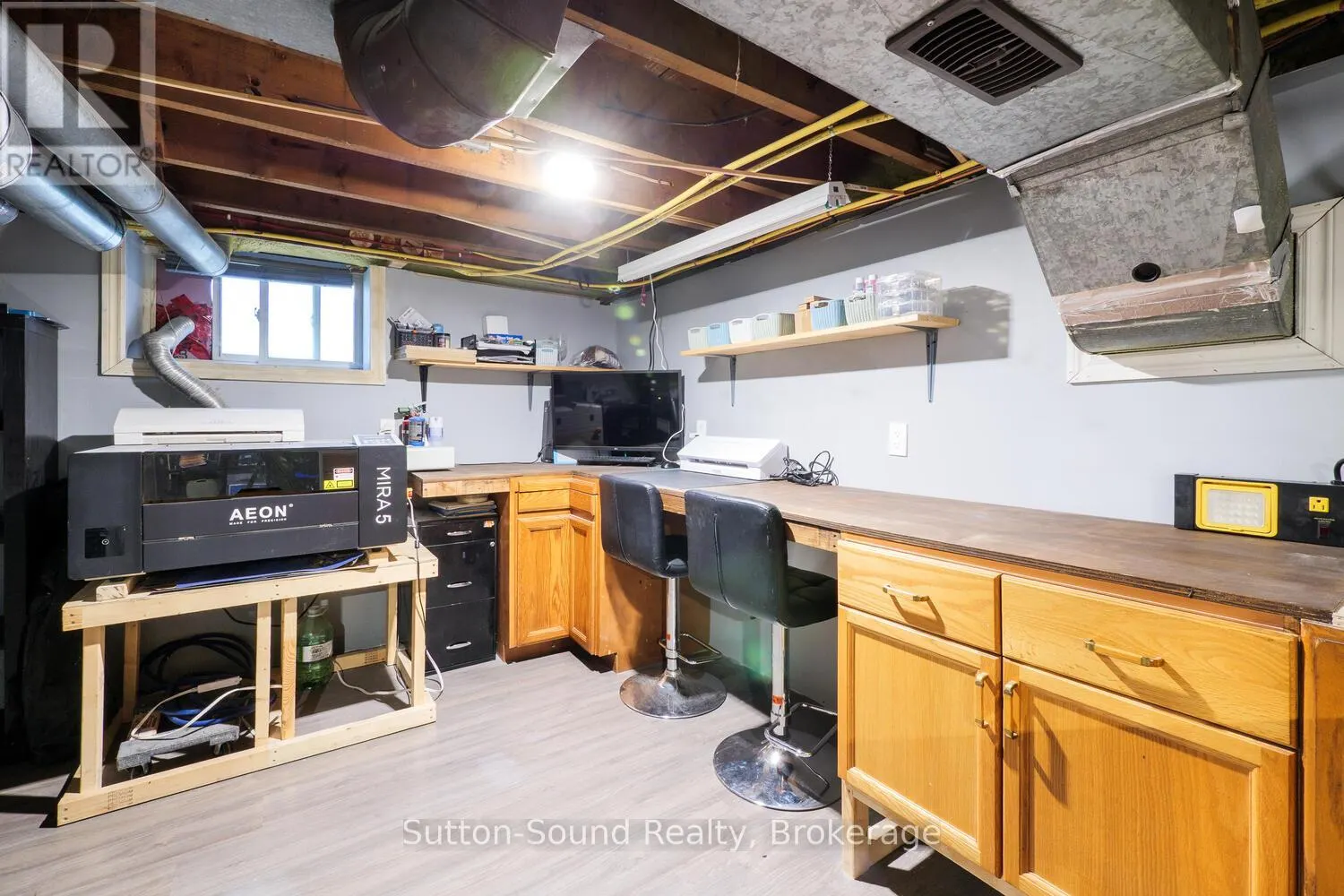 1139 4TH AVENUE W
