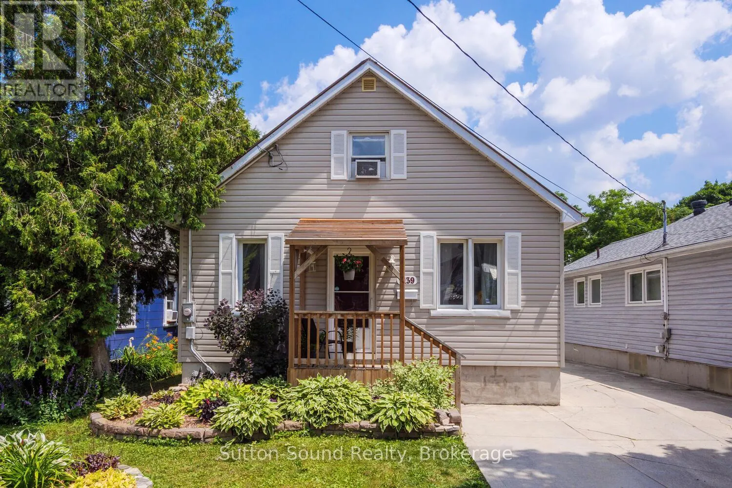 1139 4TH AVENUE W