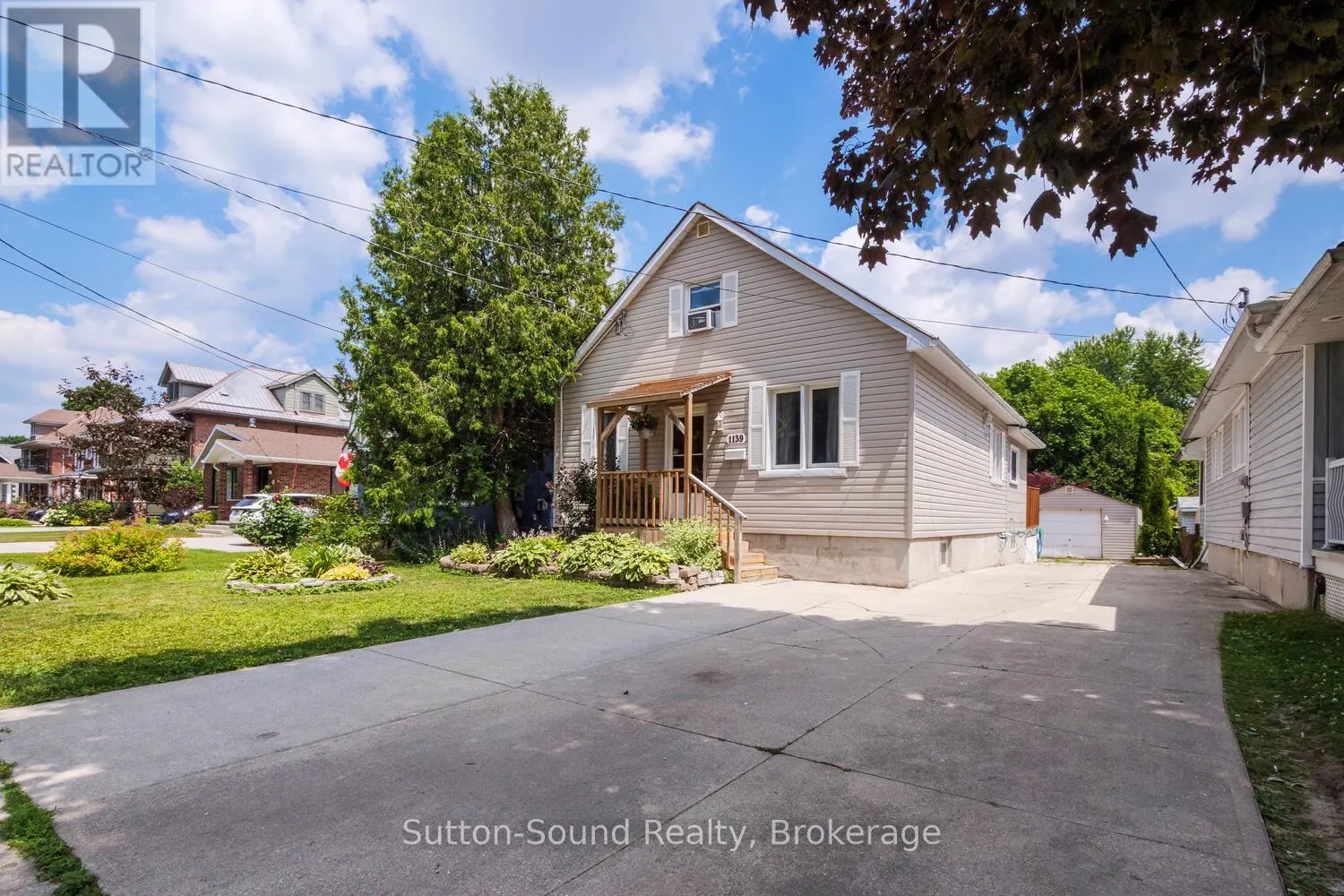 1139 4TH AVENUE W