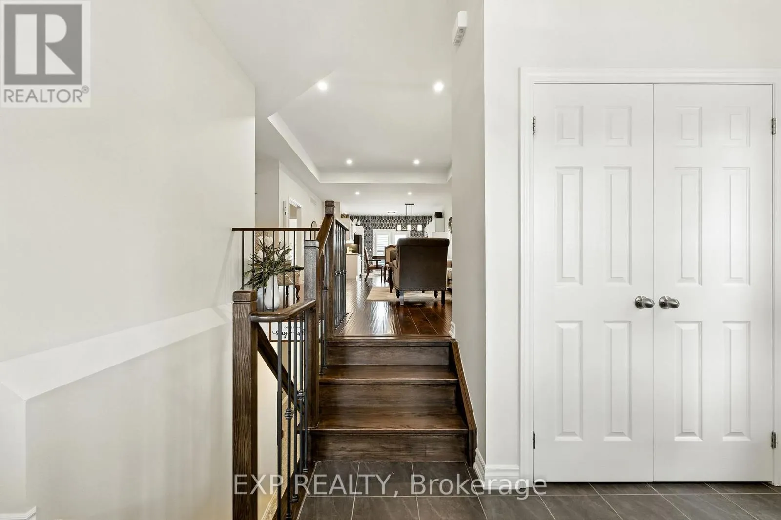 261 MORGAN STREET