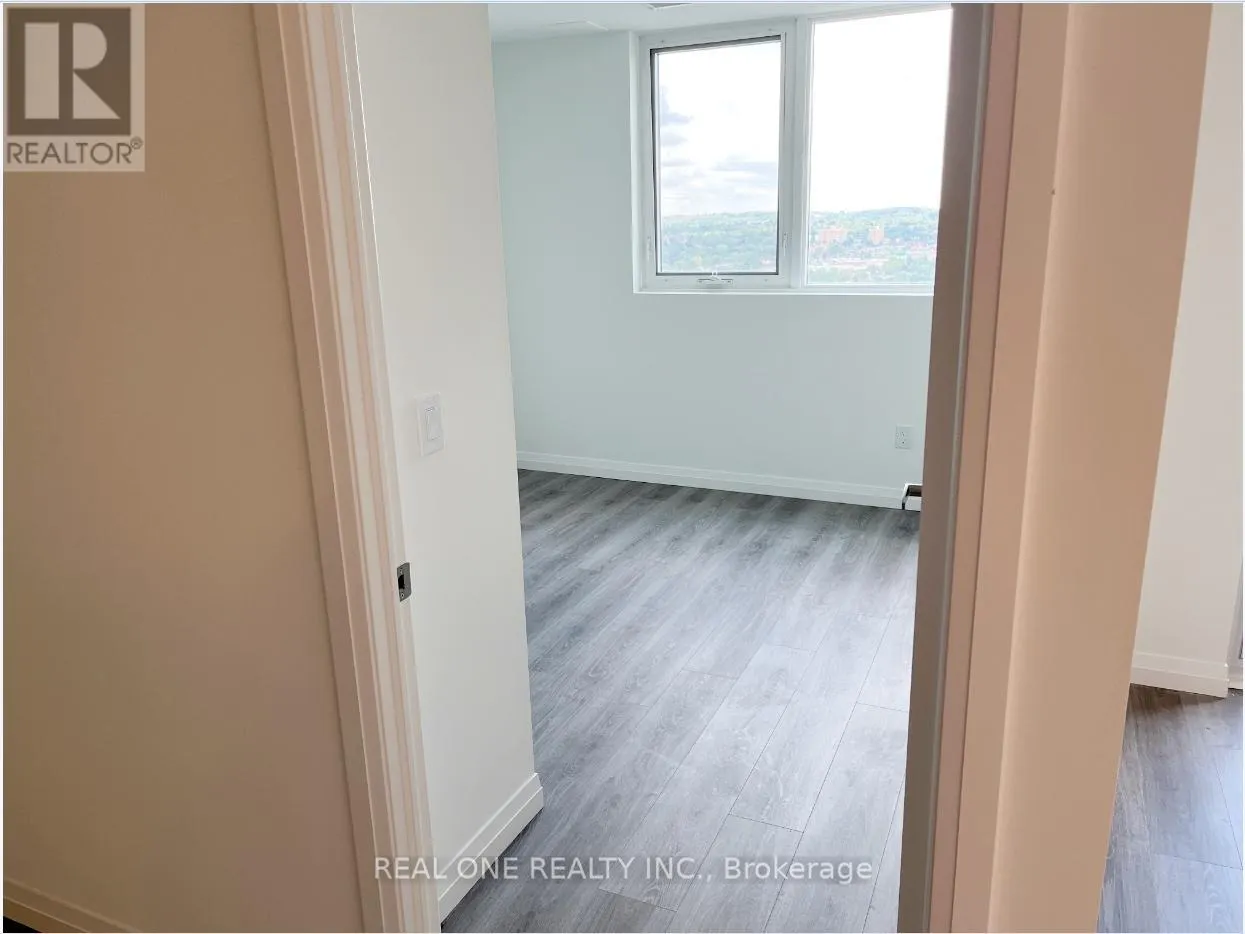 2607 - 108 GARMENT STREET
