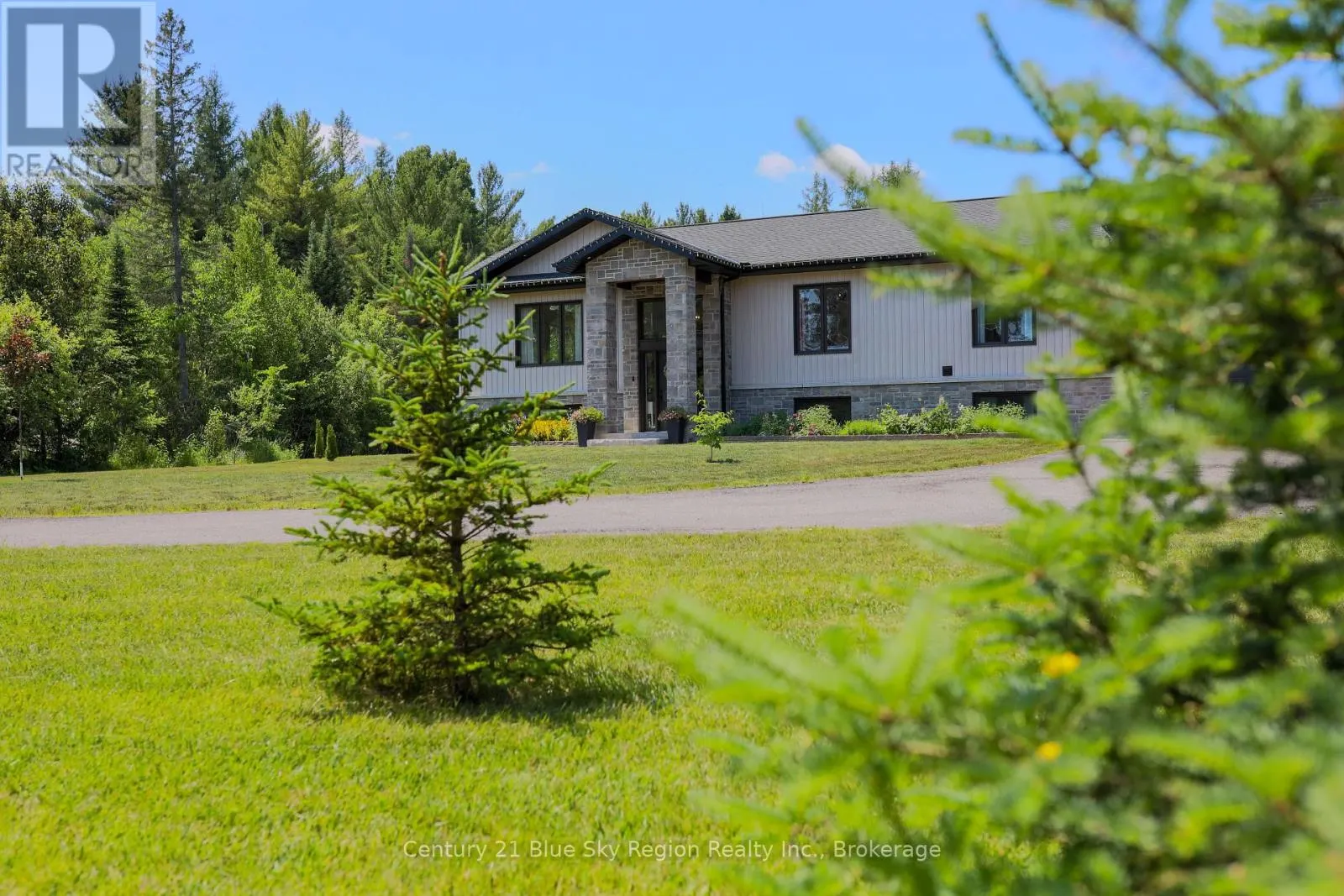 1147 MAPLE HILL ROAD