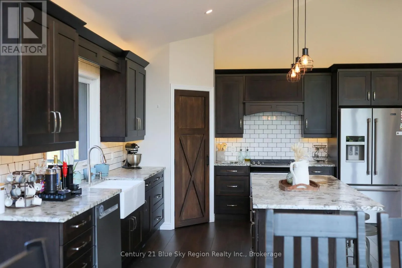 1147 MAPLE HILL ROAD