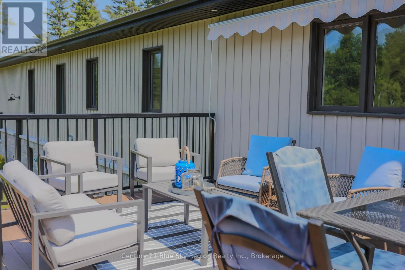 1147 MAPLE HILL ROAD
