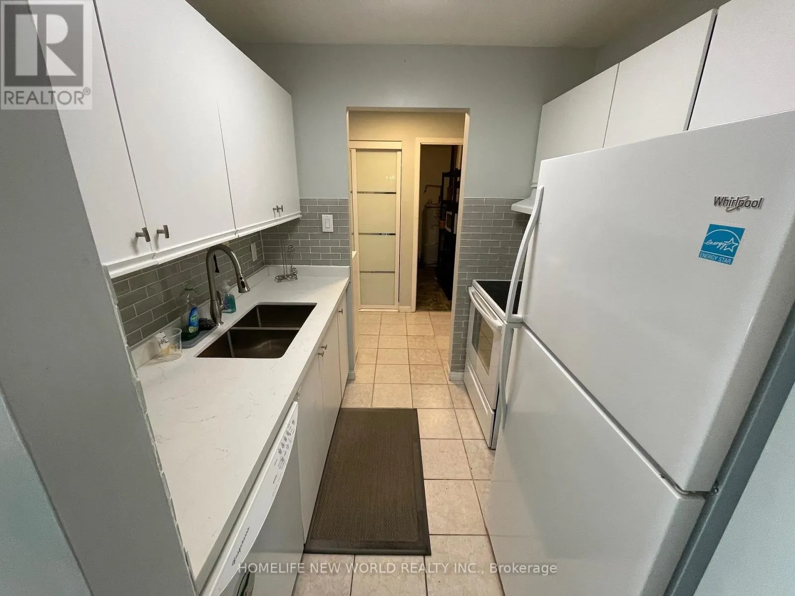 317 - 733 DEVERON CRESCENT