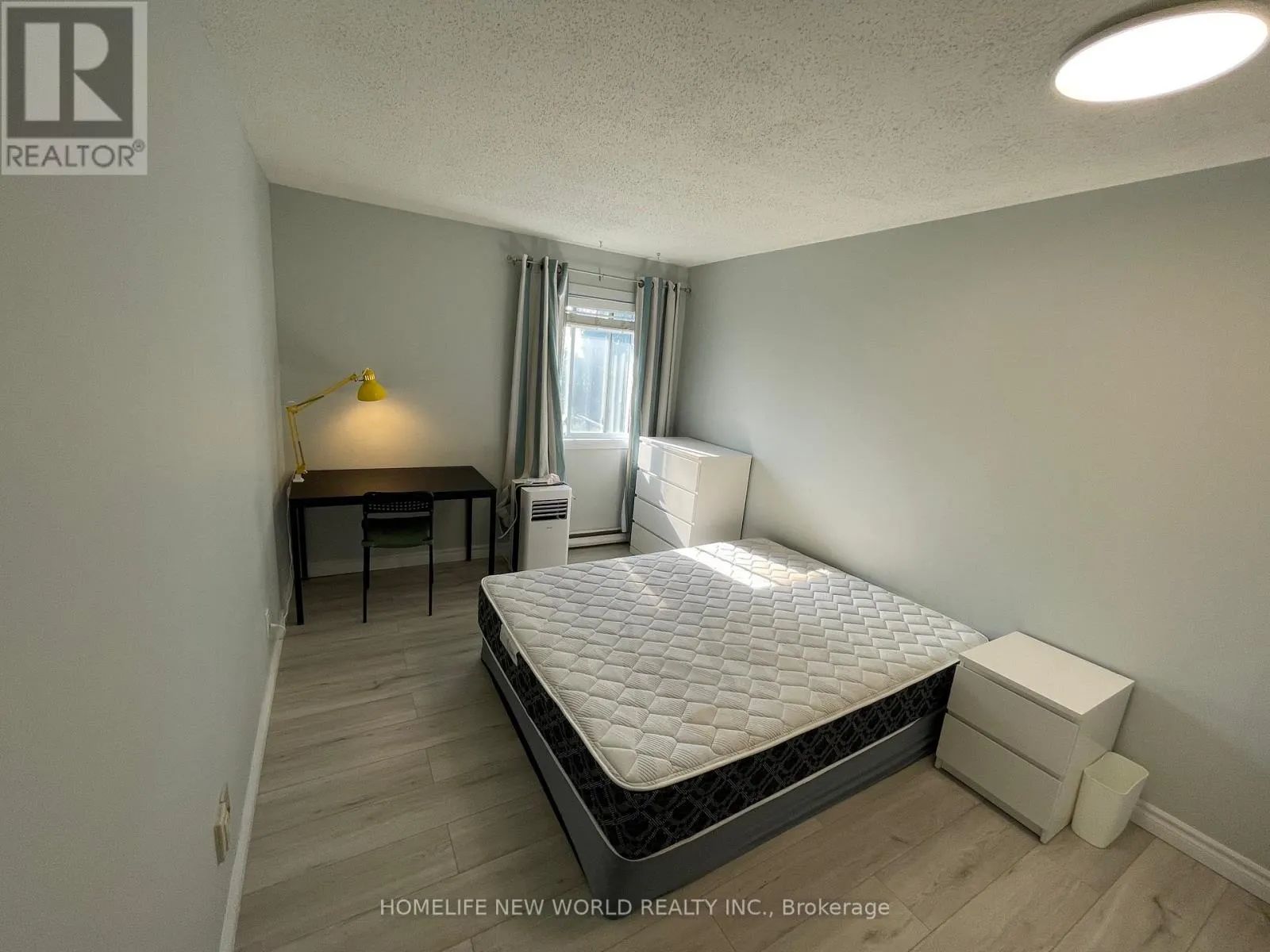 317 - 733 DEVERON CRESCENT