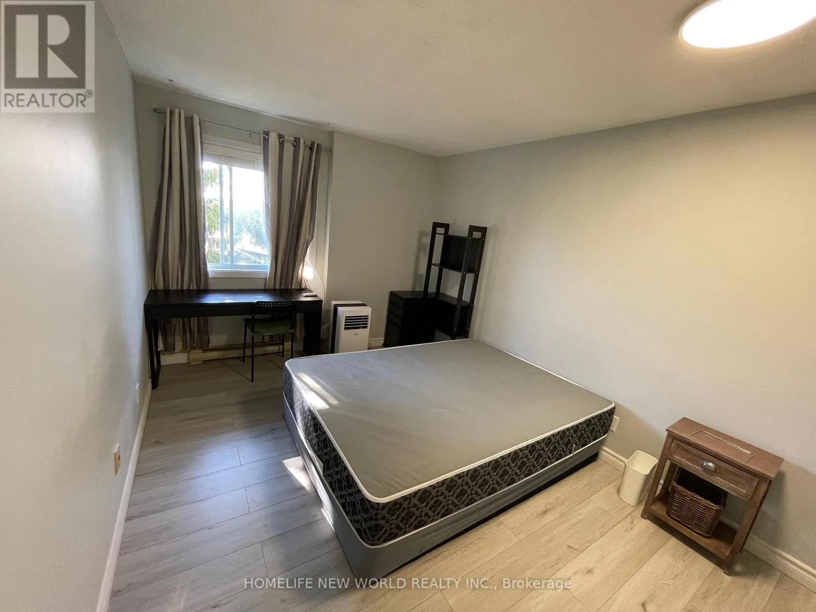 317 - 733 DEVERON CRESCENT