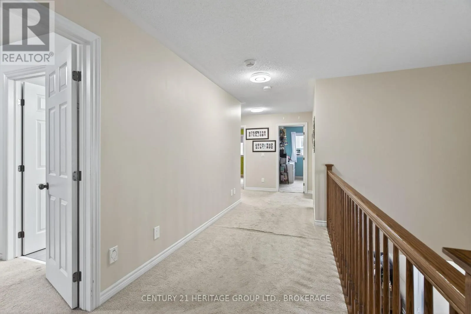 1208 IRIS DRIVE