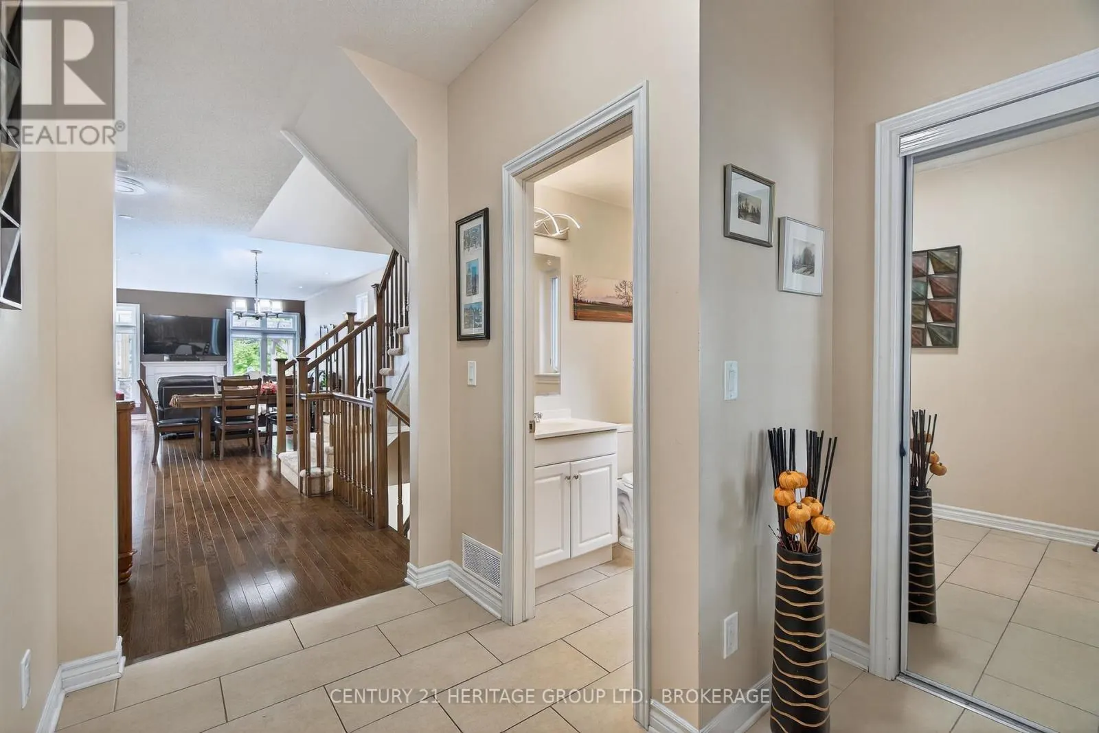 1208 IRIS DRIVE