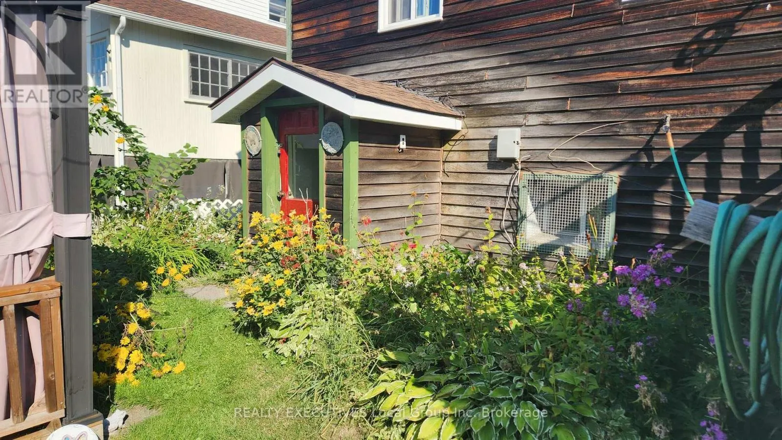1329 CASSELLS STREET