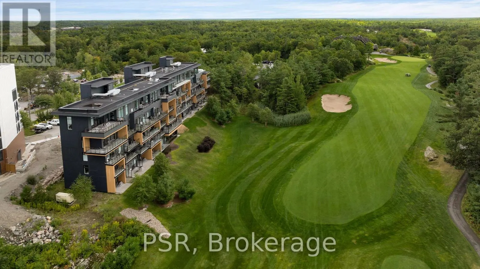 405 - 120 CARRICK TRAIL, #405