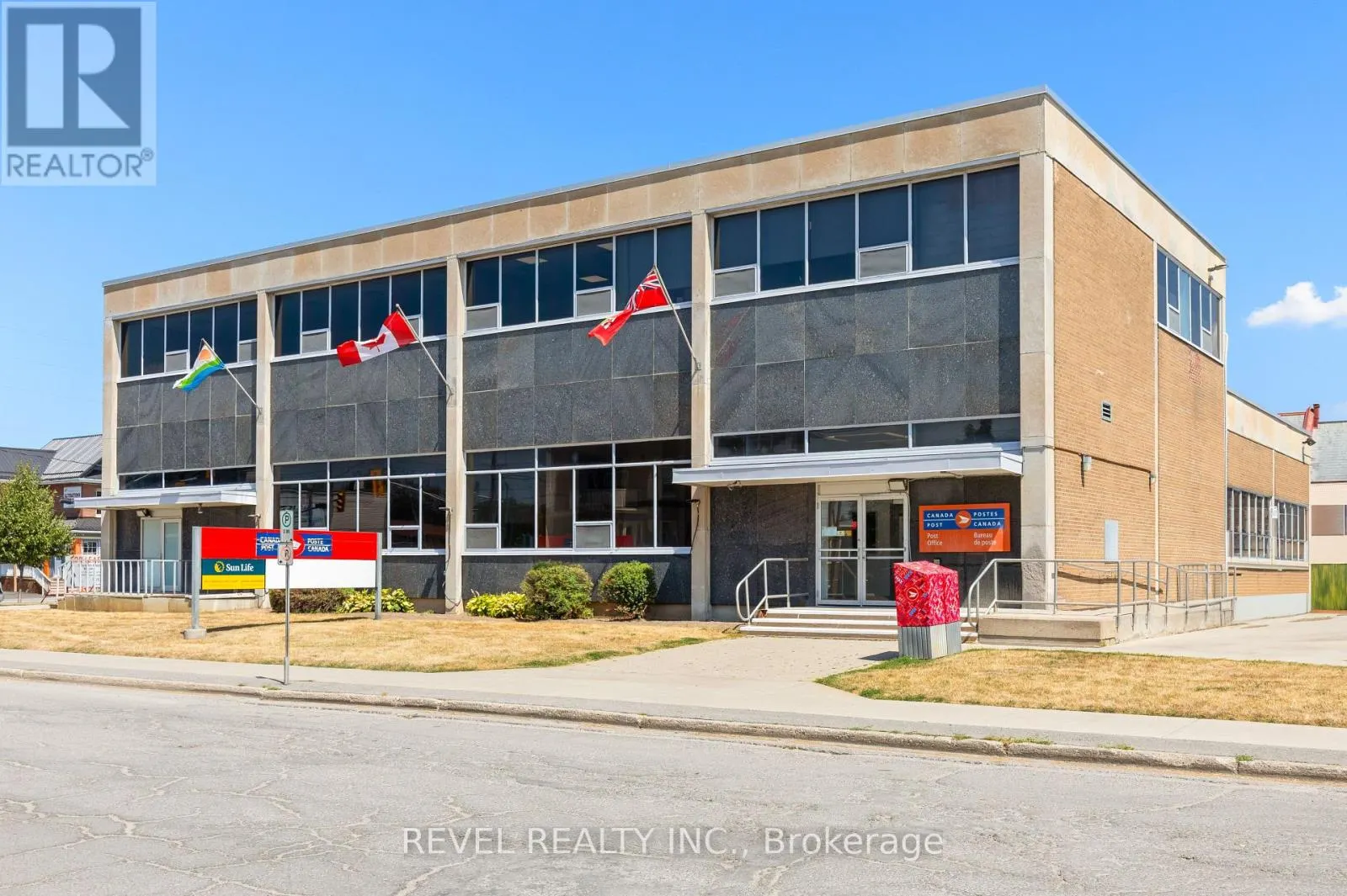 UPPER 2 - 34 CAMBRIDGE STREET S, #Upper 2
