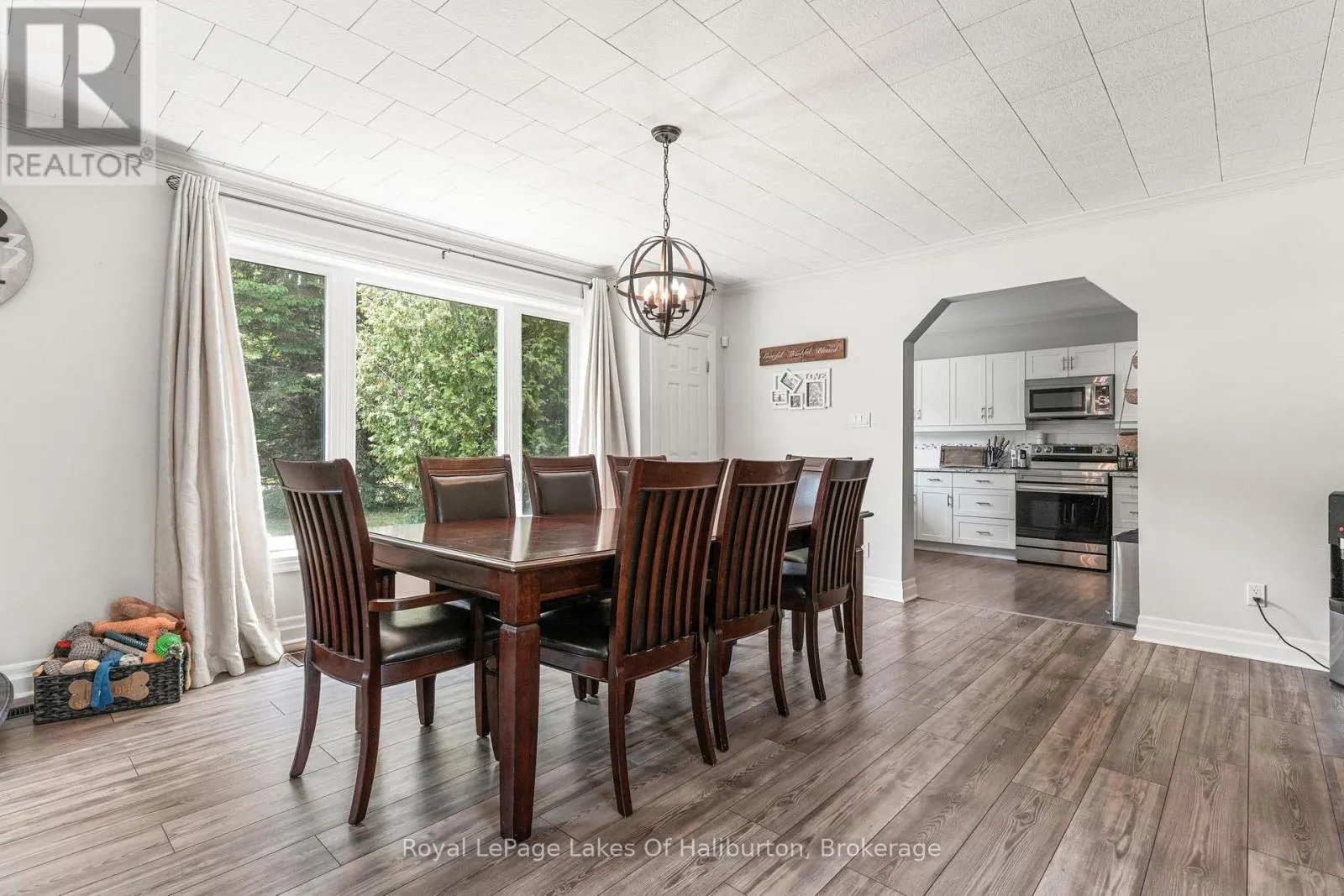 3875 LOOP ROAD