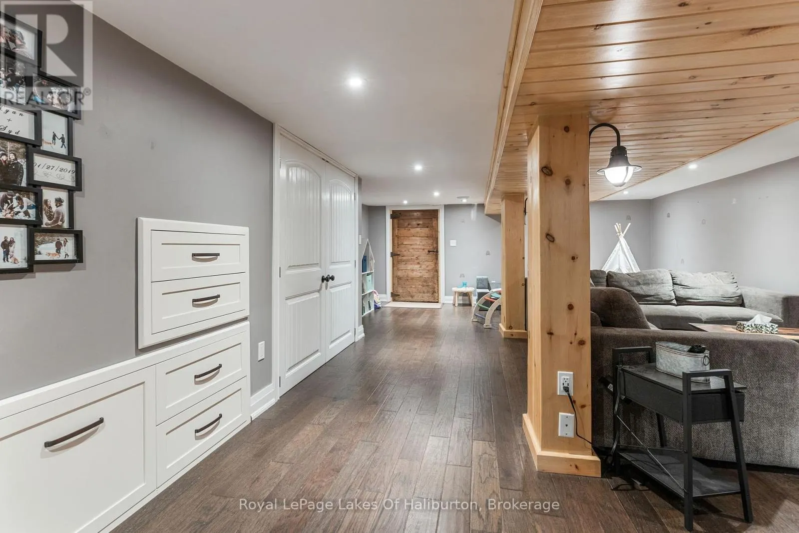 3875 LOOP ROAD