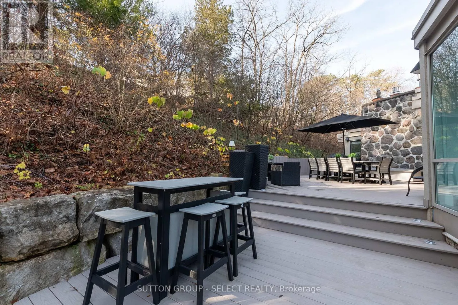 1455 CORLEY DRIVE